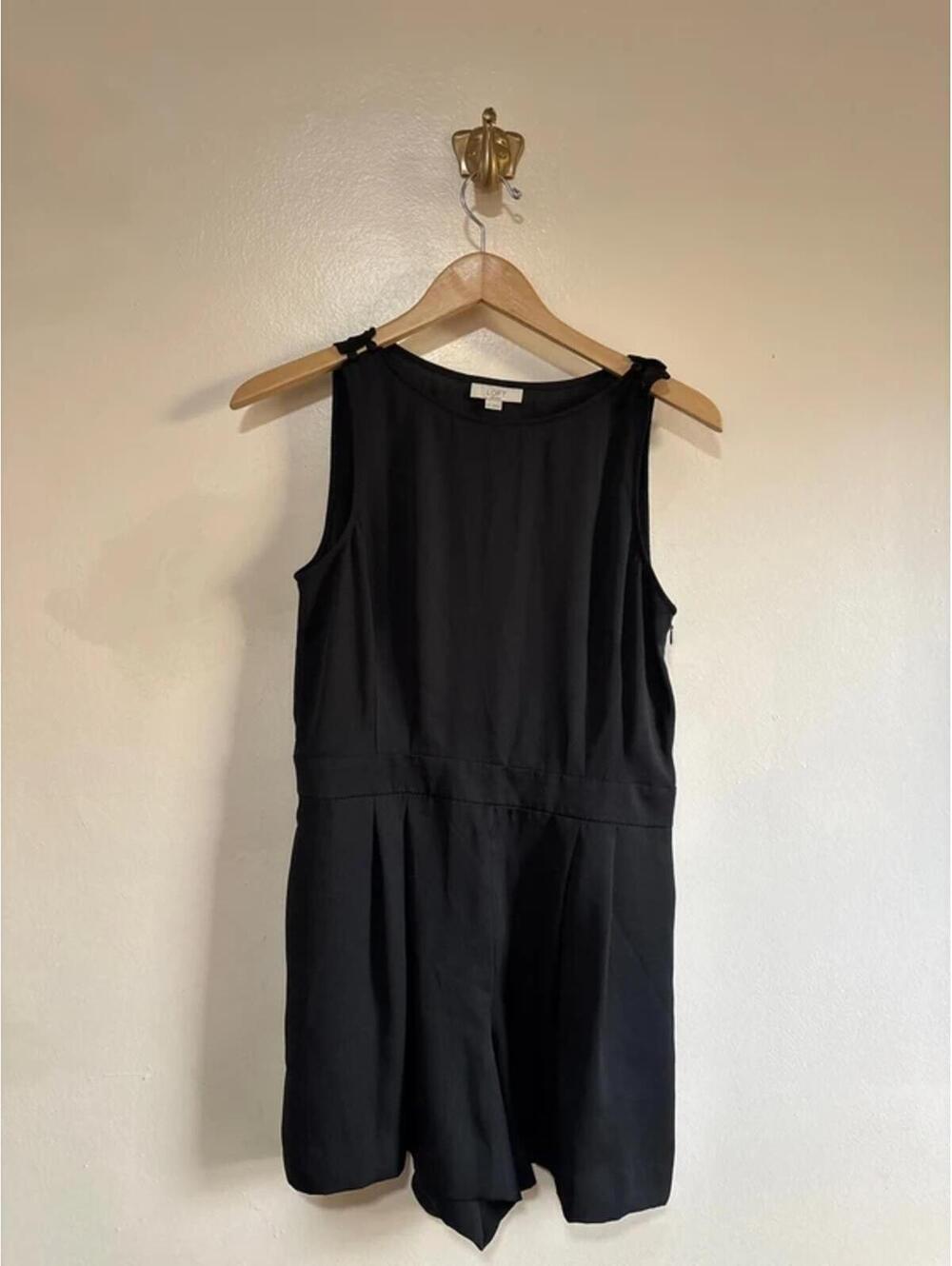 LOFT Brand Black‎ Romper with Buttoned Shoulders size 6